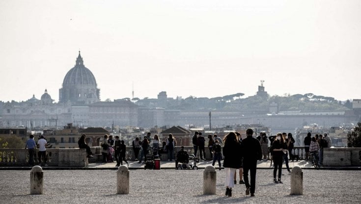 Previsioni meteo: inizio d'anno senza inverno, caldo anomalo in tutta Italia fino a sabato