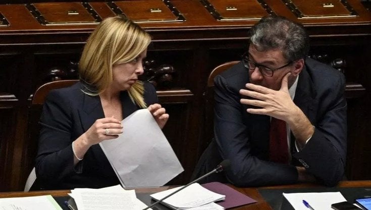 Poltrone per ex ultrà e trombati: nei ministeri la falange dei consulenti
