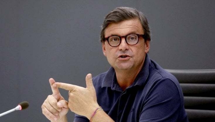 Fisco, immigrazione, welfare, federalismo, diritti civili: ecco gli 11 punti del manifesto di Calenda