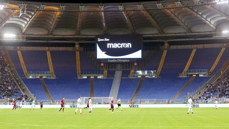 Scontri e cori razzisti, si torna all'antico (stop alle trasferte?)