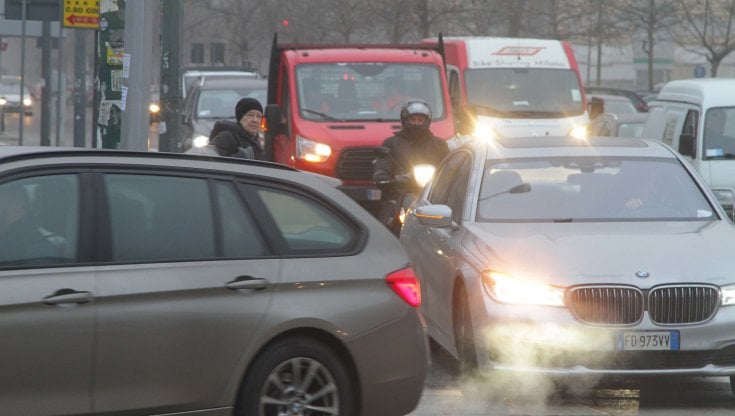 Incentivi auto, via alle prenotazioni per gli ecobonus 2023