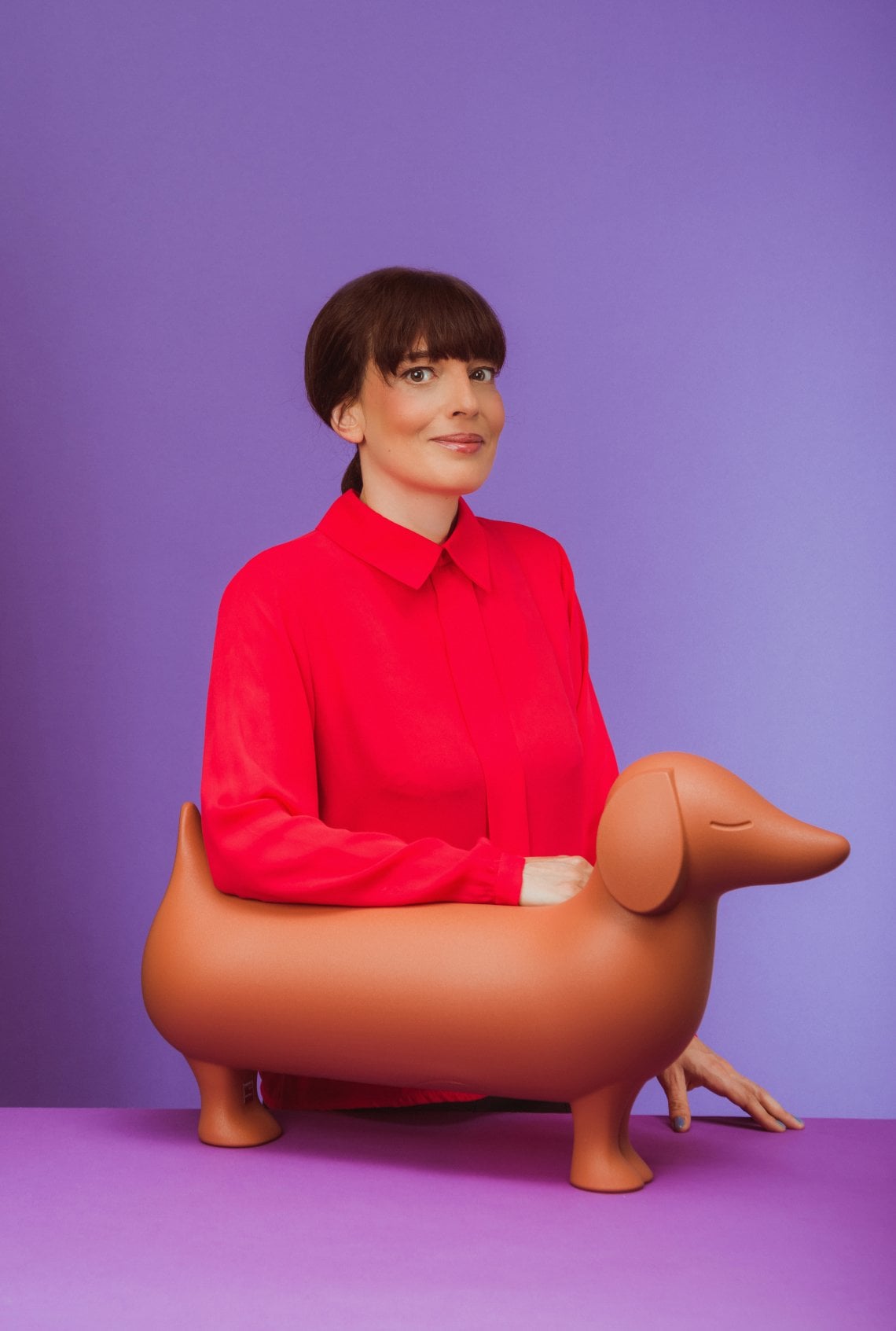 Alessandra Baldereschi con il Bassotto Otto per Serralunga, 2021 (foto A. Di Canito)