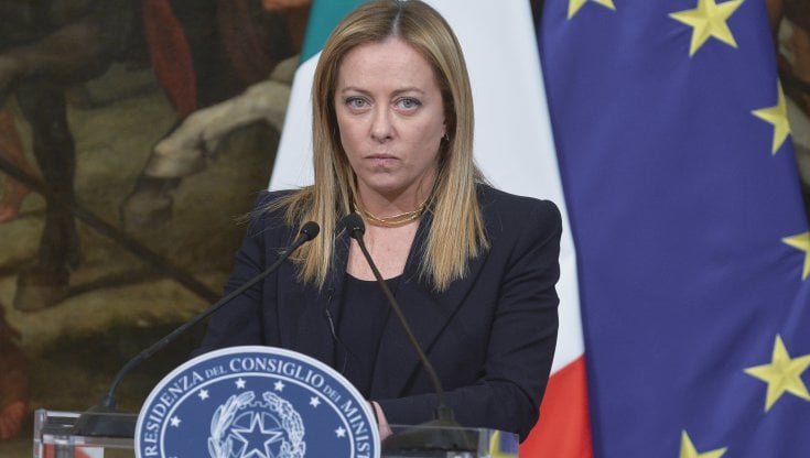 Benzina, Meloni: "Mai promesso taglio delle accise in campagna elettorale, concentrate risorse su chi ne ha più bisogno"