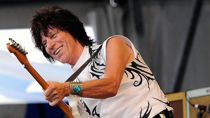 Morto Jeff Beck. Il pioniere della chitarra rock aveva 78 anni