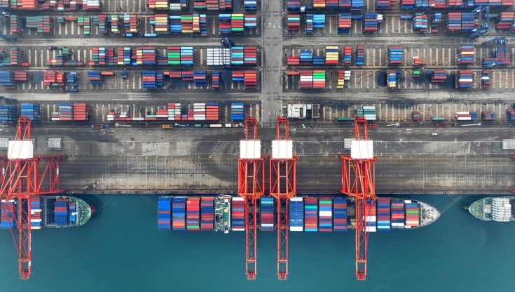 Cina, maxi frenata dell'export a dicembre. Nuove ombre sulla ripresa del Dragone