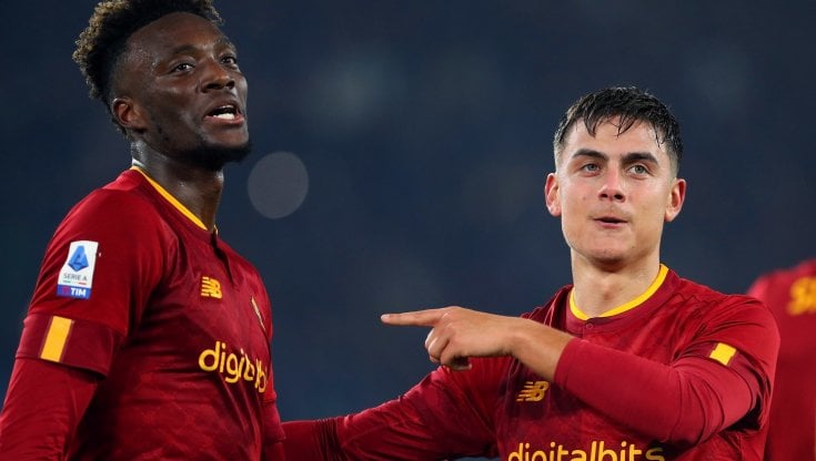 Tammy Abraham e Paulo Dybala