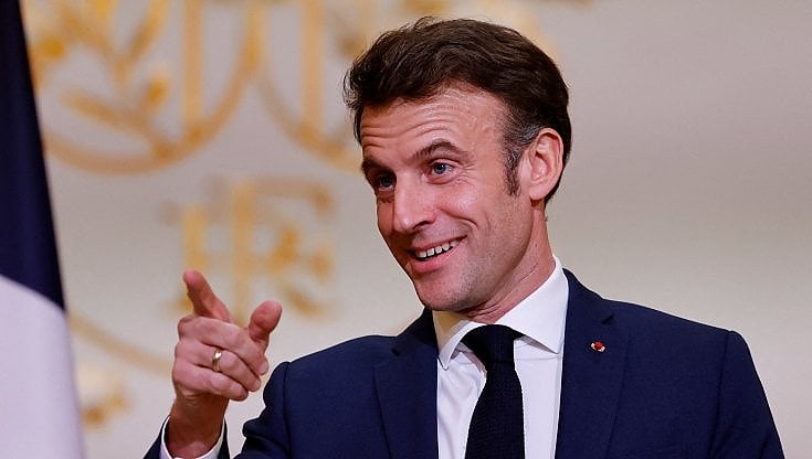 E la Francia va in piazza contro il progetto Macron per lavorare fino a 64 anni