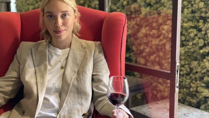 Ella Loprete, dalla consulenza al mondo del vino: "Il cambiamento arriva dalle piccole e medie imprese"