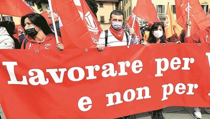 Minoranze, pace e diritti. Micromega indaga sulle divisioni a sinistra