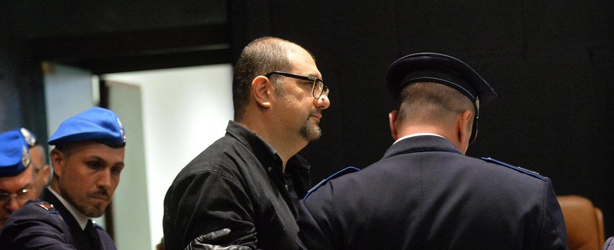 Se Cospito arriva a Sanremo