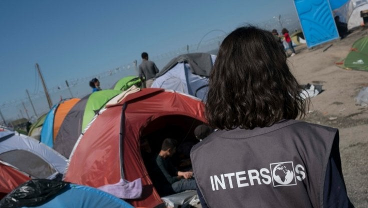 Siria nord occidentale, le voci dal campo per sfollati dell'area curda a Shabha: "Qui siamo sotto assedio, le milizie bloccano gli aiuti"