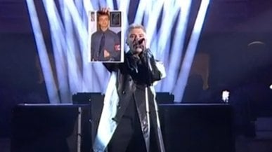 Fedez contro il viceministro Bignami: a Sanremo il freestyle&nbsp;politico del rapper che attacca anche il Codacons 
