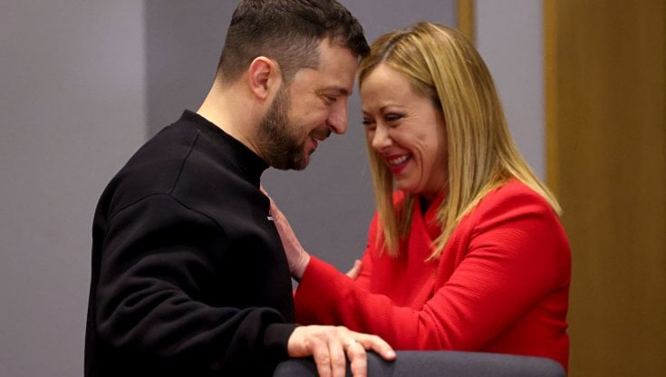 Giorgia Meloni e Volodymyr Zelensy