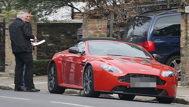 Daniel Craig, il garage di 007 è da "Mai dire mai"