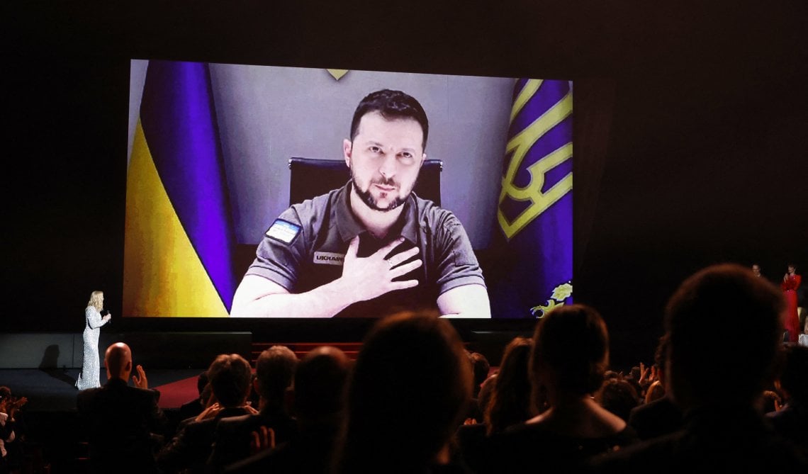 Zelensky in video alla cerimonia d'apertura del Festival di Cannes 2022