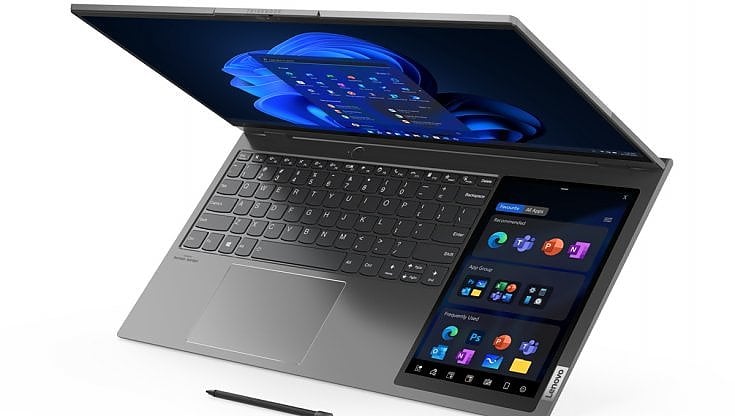 ThinkBook Plus Gen 3. Lo schermo del portatile fa il bis
