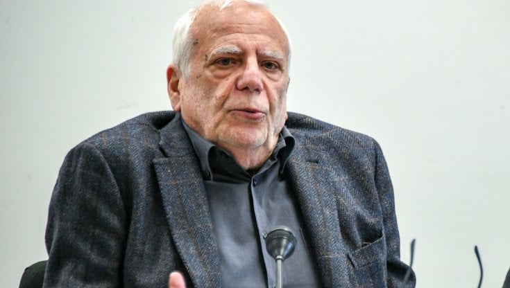 Schiavone: "Alla sinistra servono occhiali nuovi. E Marx va accantonato"