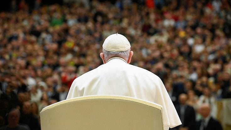  Devolution vaticana, così il Papa argentino ha svuotato la Curia