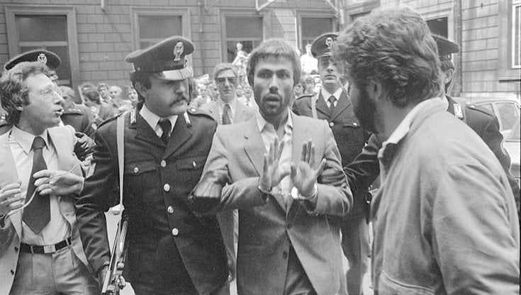 La storia della polizia in 50mila foto: un archivio per i giovani