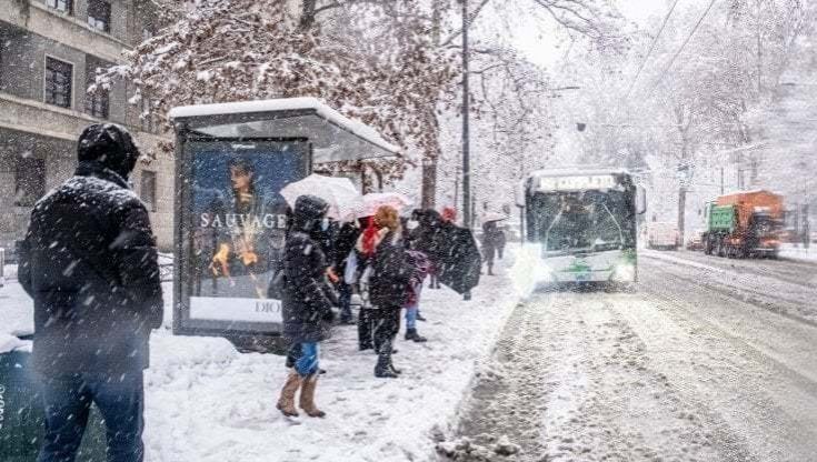 Previsioni meteo, dalla primavera all'inverno in 24 ore: domenica torna il gelo russo