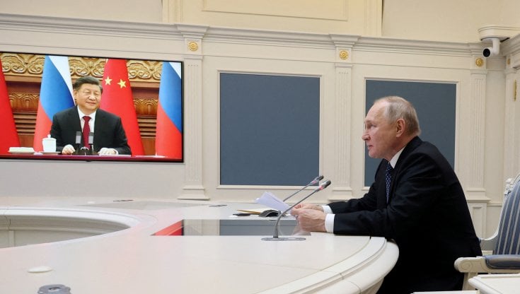  Da Pechino 12 proposte per la pace in Ucraina, Zelensky: “Vedrò Xi”