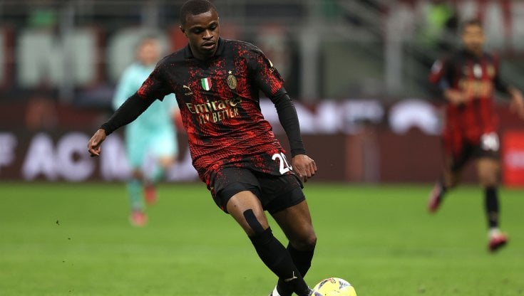 Kalulu: "Leggo i gialli e studio storia, in Champions col Milan grazie a mamma e papà"