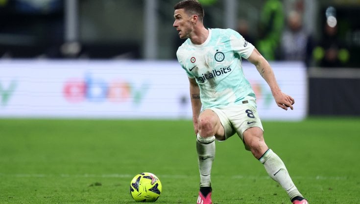 Robin Gosens in azione contro il Lecce