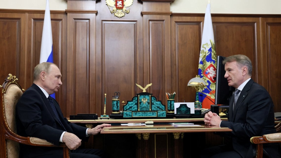 Vladimir Putin con il CEO di Sberbank German Gref