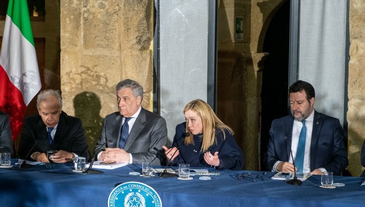 Spezia-Inter, spot del governo sul minuto di raccoglimento. Poi il Coni ci ripensa: "Non leggete più il messaggio"