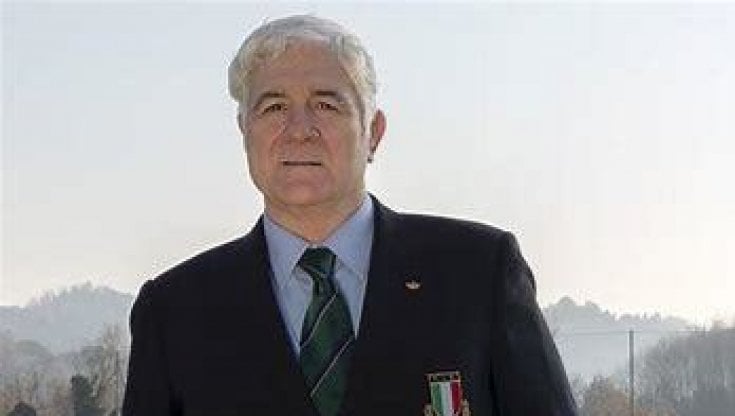Rugby, azzurri contro gli arbitri. Ma il presidente Innocenti si infuria: "Solo scuse, pensino a giocare..."