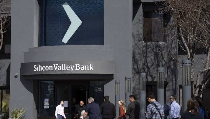 Crac Silicon Valley, inchiesta sui manager