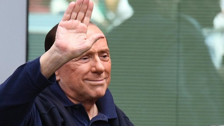 Berlusconi ricoverato in ospedale a Milano per controlli