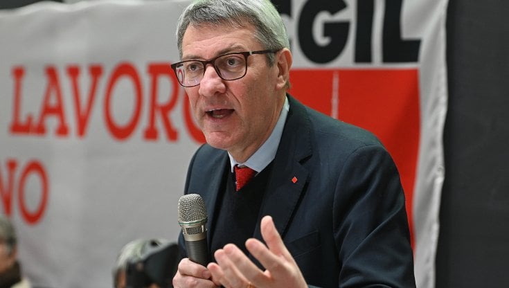 Landini contro il nuovo codice degli appalti: "Mette a rischio al vita delle persone. Folle lo stop alle gare"