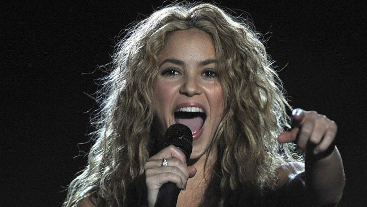 Shakira, l'ex suocero la sfratta. E lei lascia la Spagna