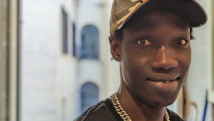 Migranti, il dramma di Alaji Diouf: “Scambiato per scafista, ho perso oltre 7 anni in prigione”