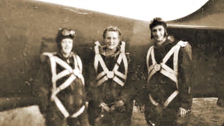 Paola Del Din fra i compagni della missione Bigelow poco prima di partire per il Friuli (9 aprile 1945)