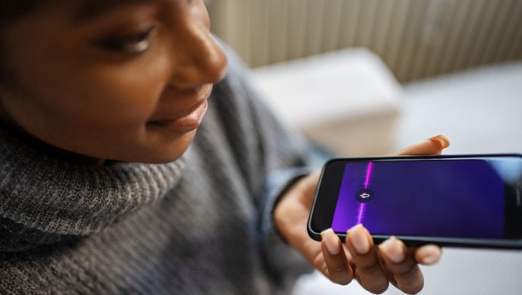 L’intelligenza artificiale fa esplodere il mercato del voice cloning: ecco i settori più in voga
