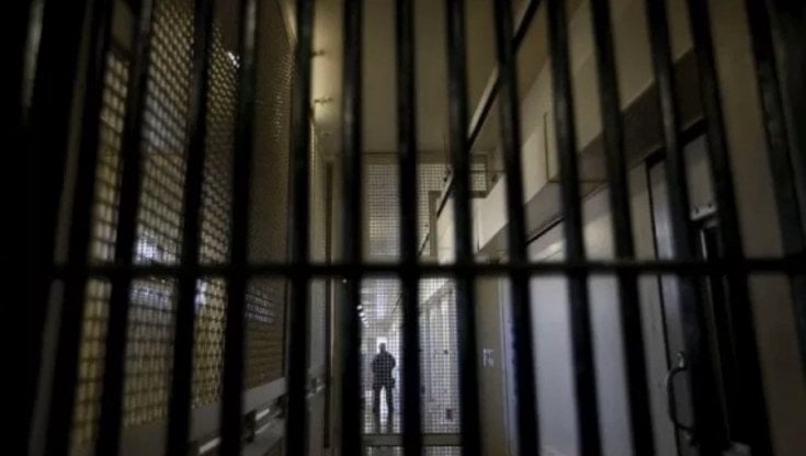 Usa, detenuto afroamericano trovato morto nella sua cella in Georgia: "Divorato dalle cimici"