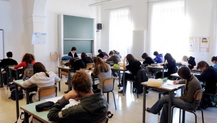 Contro la povertà educativa arrivano le "doti" di formazione per 300 ragazze e baby mamme