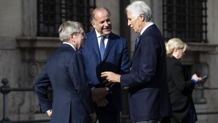 Thomas Bach a Palazzo Chigi con Giovanni Malag&ograve;