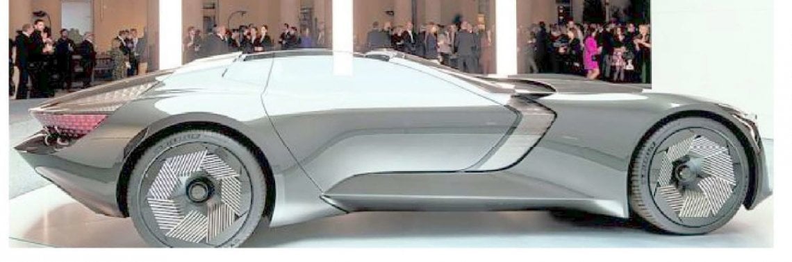 &nbsp;Audi Skysphere, la roadster elettrica che ha debuttato alla Design Week milanese