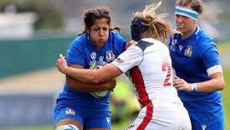 Sara Tounesi in azione contro l'Inghilterra