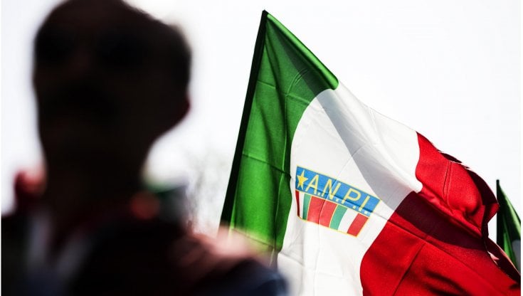 Aulla, la circolare sul 25 aprile della preside revisionista: "La Liberazione non sia una festività nazionale"