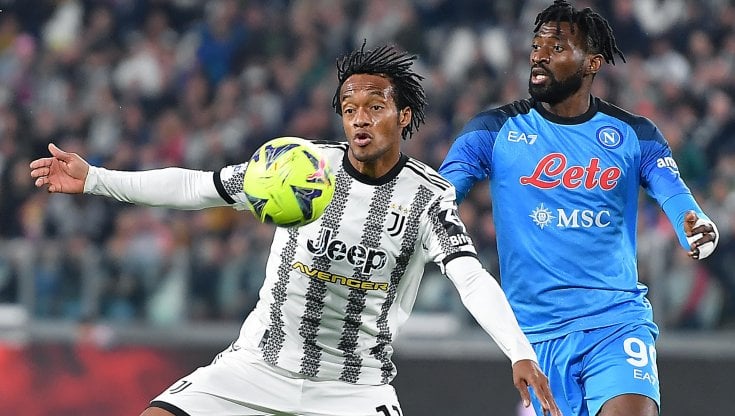 Juan Cuadrado in azione durante Juve-Napoli