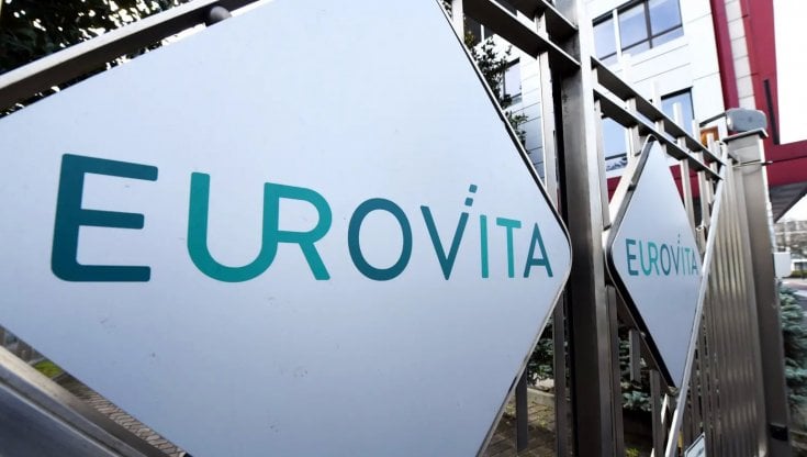 Eurovita, la rabbia dei clienti dopo il congelamento dei riscatti delle polizze: "Non ci fidiamo più"