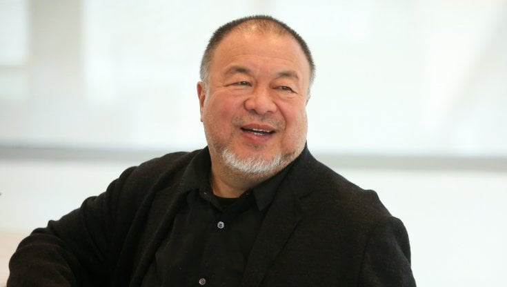 Nato a Pechino nel 1957, Ai Weiwei &egrave; forse il pi&ugrave; noto artista e attivista cinese. Da alcuni anni vive in esilio in Europa
