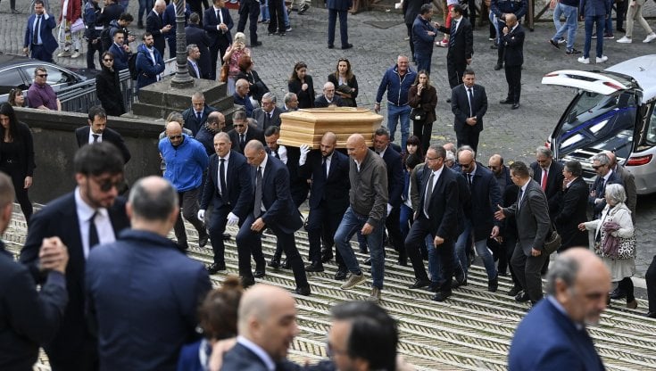Andrea Augello, l'ultimo saluto. Il ricordo commosso di Meloni: "Ciao fratello. Mi disse: ho 20 minuti per dirti che sto morendo" 