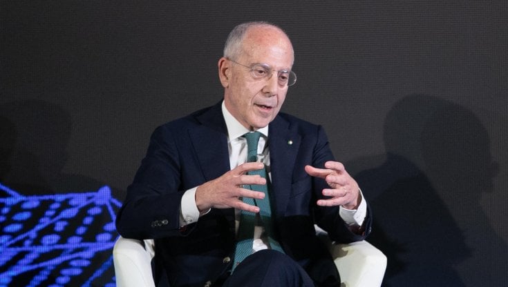 Alta tensione all'Enel: vertici con il bavaglio fino all’assemblea
