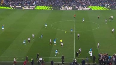 <a href="https://video.repubblica.it/edizione/napoli/ore-2237-del-4-maggio-2023-il-napoli-vince-il-terzo-scudetto-della-sua-storia/443882/444845?ref=RHEX-BG-I398785731-P2-S2-T1">Ore 22:37, arriva il terzo scudetto della storia</a>