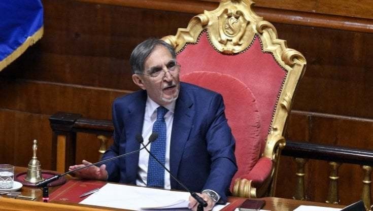 Copasir, La Russa scrive al Pd dopo il cambio di casacca di Borghi: "Lo chiamerò per capire cosa vuole fare". Boccia: grazie, basta transfughi 